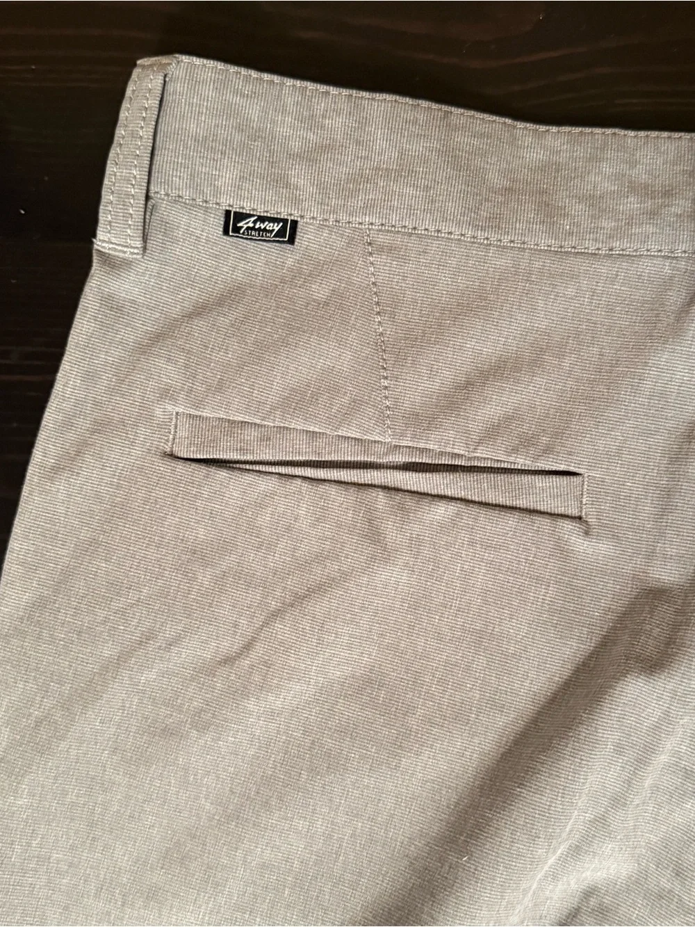 Billabong Youth Submersible 20” Hybrid Shorts, 28” Waist (Boy’s 14)
